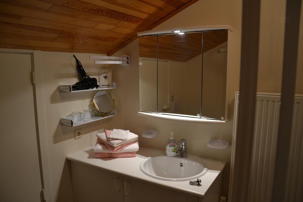 B&B Wepa-Hof Oud-Turnhout Kamer foto